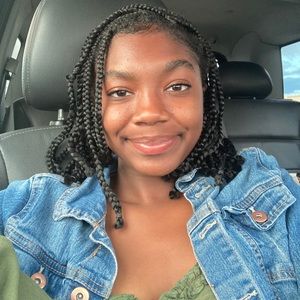 Meet your Posher, Jazmin